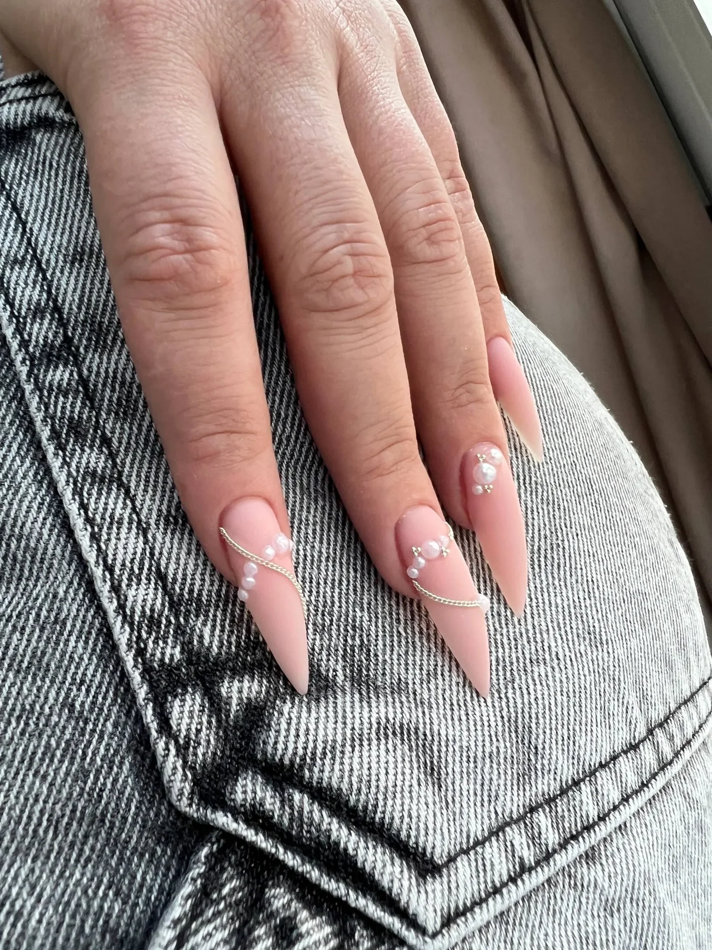 Maniküre und Nageldesign